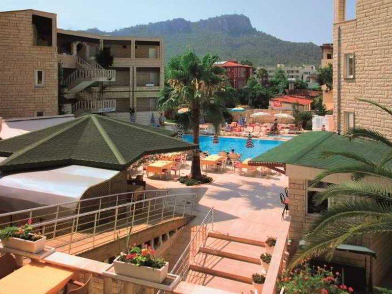 4AD99B48338E269D6322B16F59F14E86