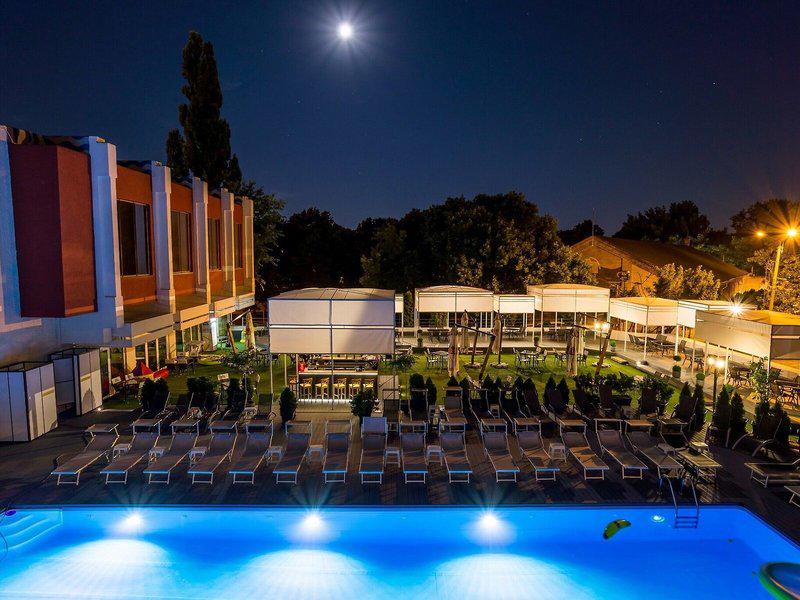 71F86A996837C5E66EBB0C07A82C5026