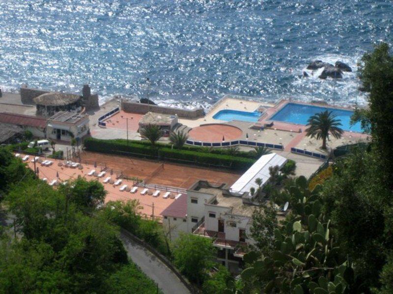 44AEF4E1AACF91575AAE921FA000B9C6