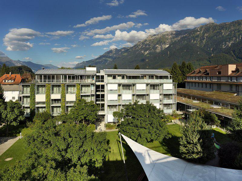 1BBEED3EB245F9D58E82F234AB160989