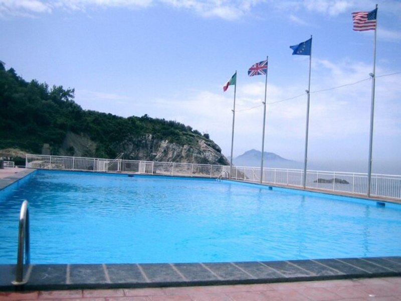 968936CEDCE51778D3391E7A31AF9476