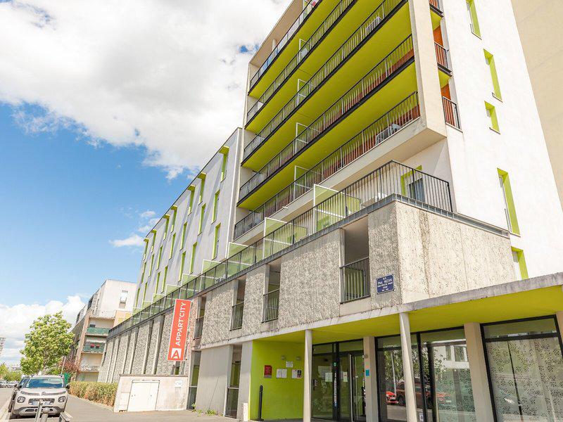 96ECFB0E5523623FDA722F48AABA8CBE