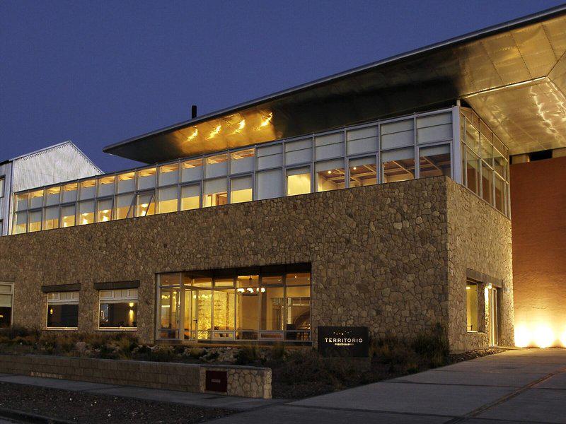 74CA53DC40CE4DFAD3EB19A364DDC4AE