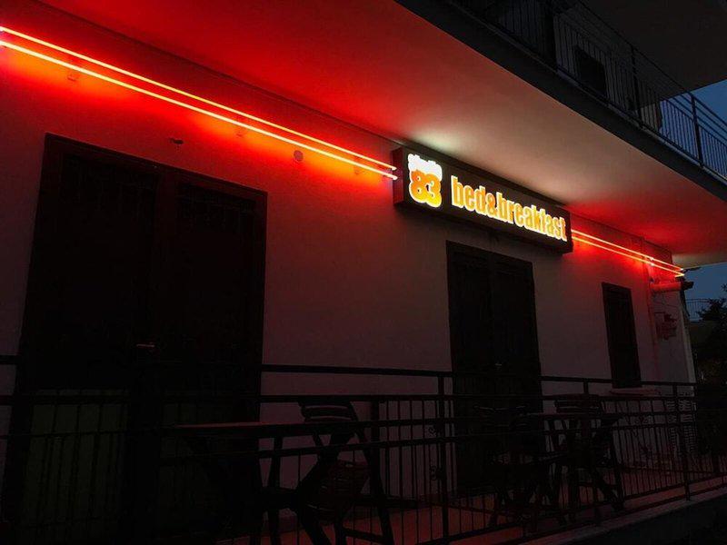 6127FD6F9C081F9CF0C2014CE4D816A2