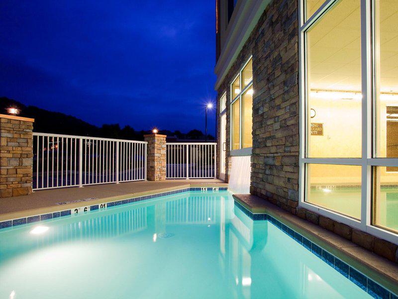 240EE36FE3C46190FCC1393D29798252