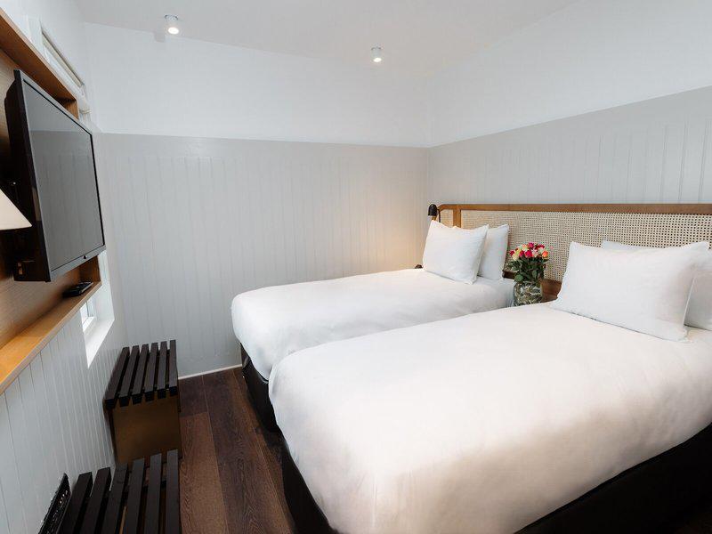 E2C7CDF5DE28DF5AAA3CDE08C238449C