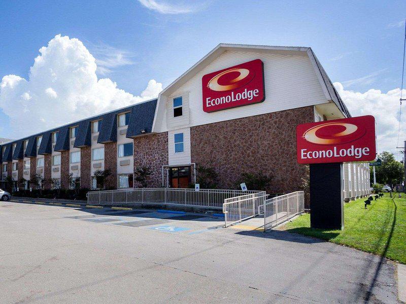 CED93DB54443D115041CF5F6DB8C886C