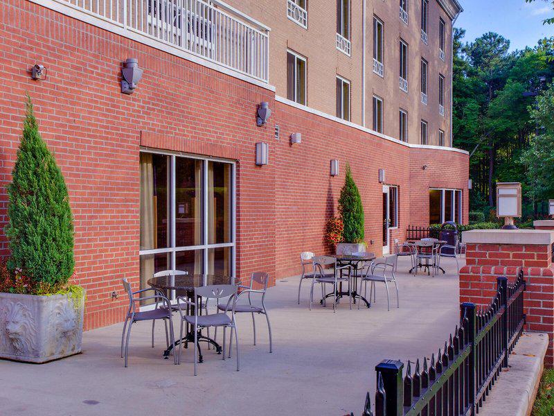 5D87AA2F784BA2E601383D97FB346E1C