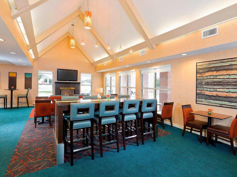 99C23C10CF77A1EE50021B6B014520A8