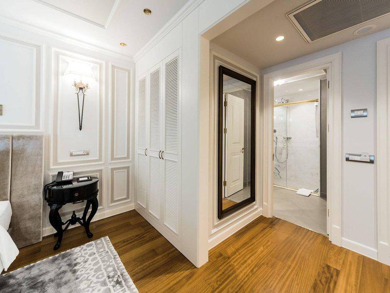 E919D90CEB567E8A88A010EC7E35C32E