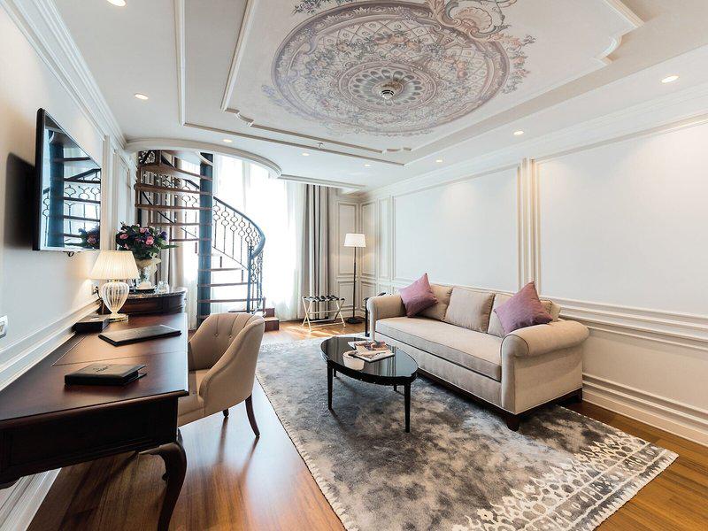 74EF5AFD73BCFD84D4D2AF91F45C077F