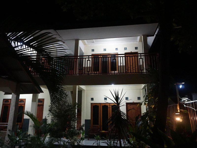 56F6F9FE1AB8E361D8307C21196BC8F6