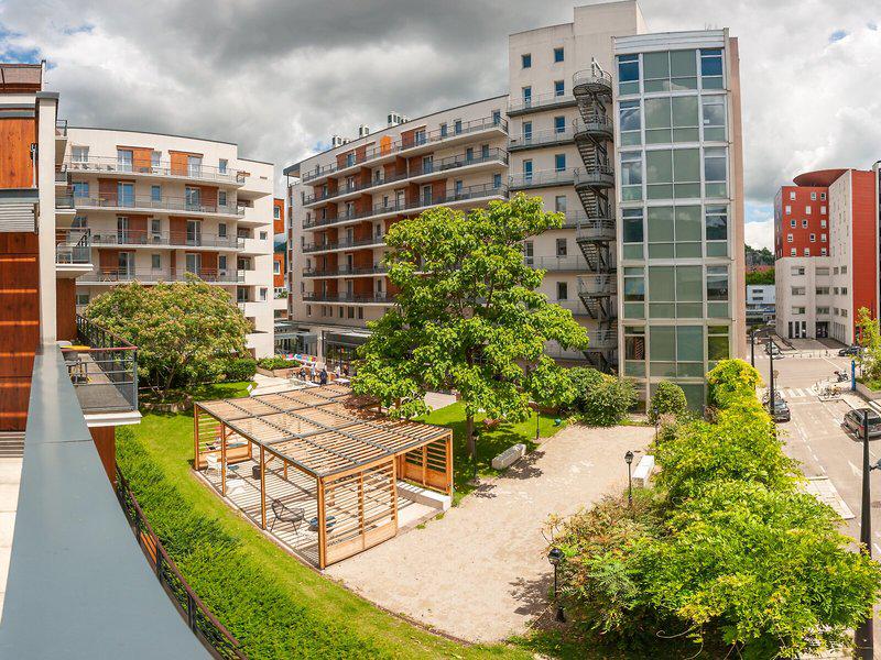 A37B7F9D4C2A611A44EAF76A30CA9986