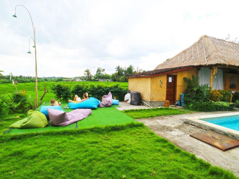 AA5A1E750A63DB7B90FCAB9DD3B589B2