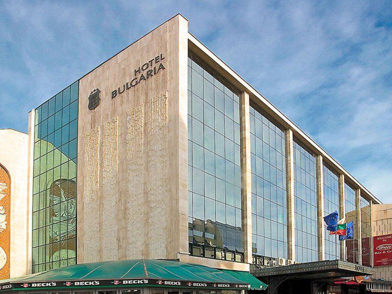 9A7749636684E0875B7E4D7FE829F406