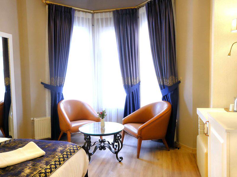 3318B8789D42F902A48BBCA3A3D247F7