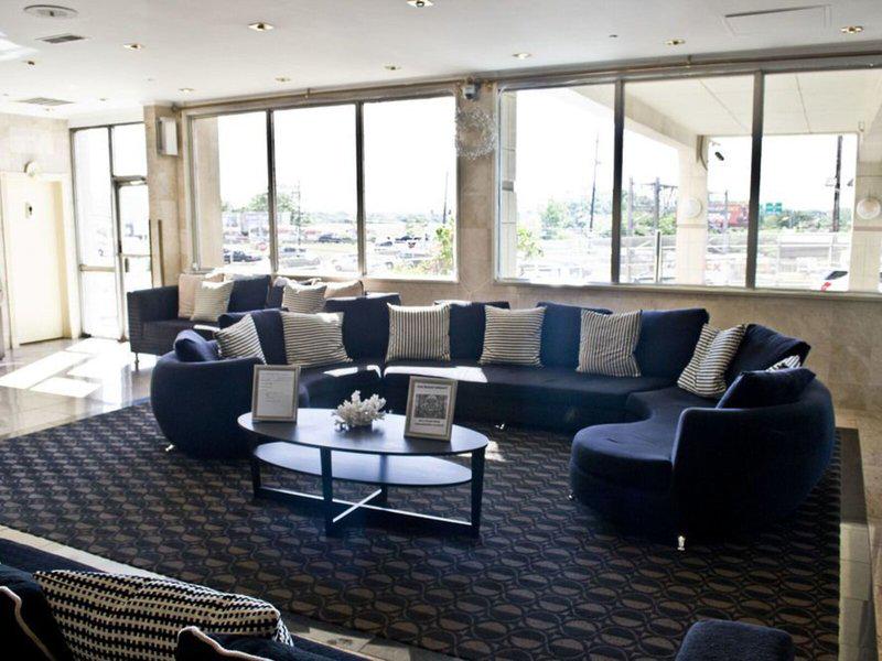 75365AF99DED812D6C808E71A2757248