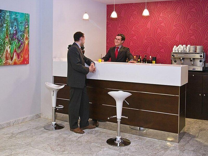 6C023EAAF74ACA049DEA1C32C62195BA