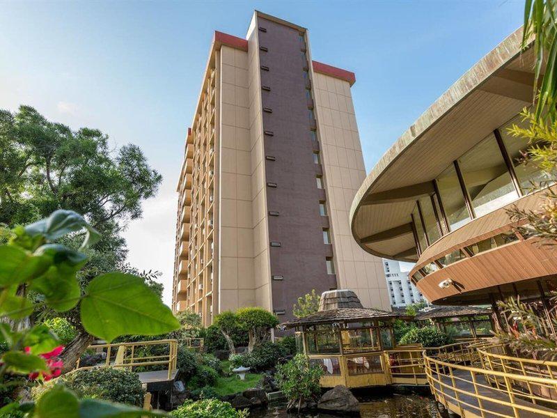 0C475CC3618CBDC92A8C7D02FD5C84E1