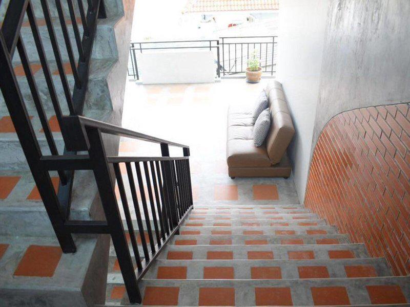 14B9B07370AF3281D27B5F6E68707E89