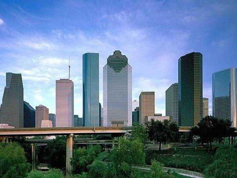 1E135B2C164587B1BCFE0F2389352994