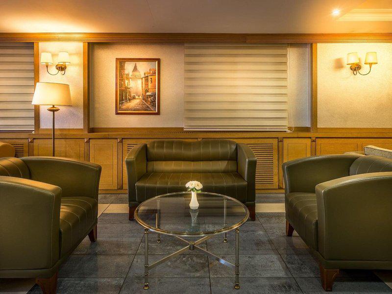 E18E907BCA711C8BC0429CB83A268358