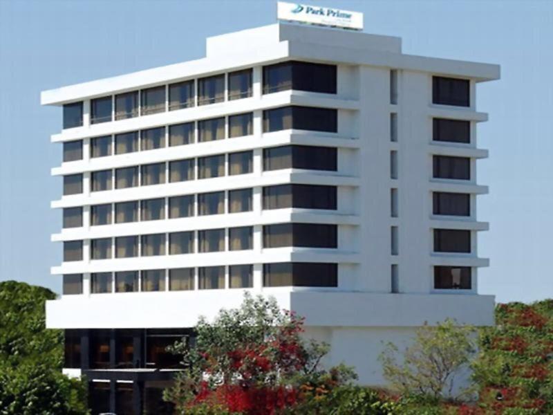 B981BB66CD2CFEEE401768B3932D8480