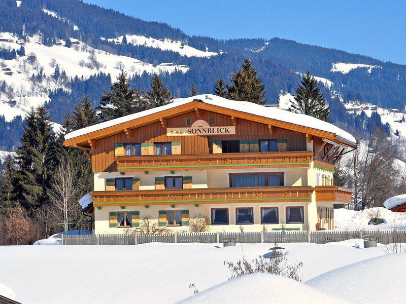 A8C53E23B1955C2C53502B6CA7D6B338