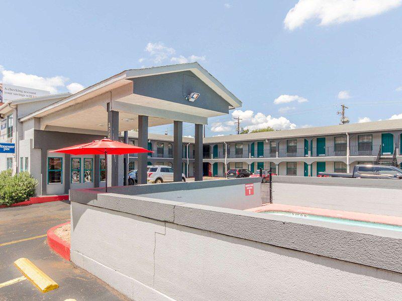 C55EB8C8D8613AAF3BCA44CE4E8B64D9