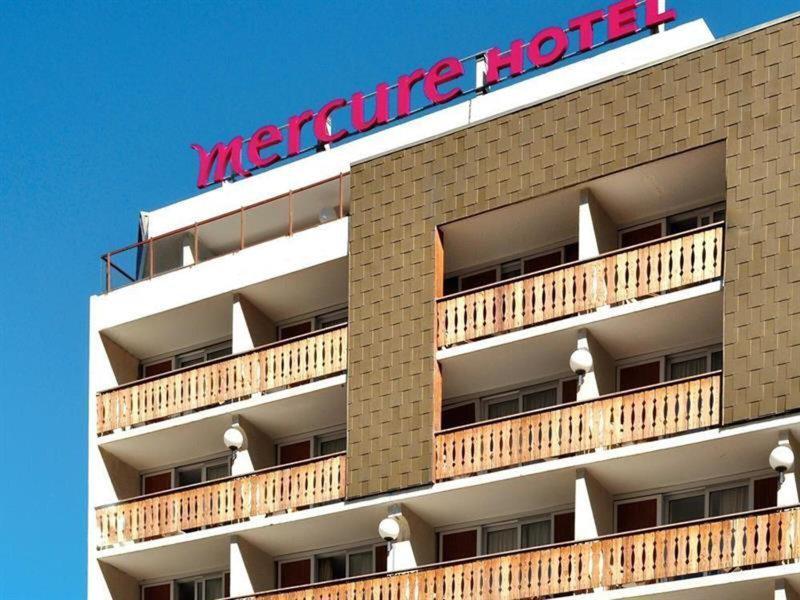 9B3100B60DB54B473BF972A36982C452