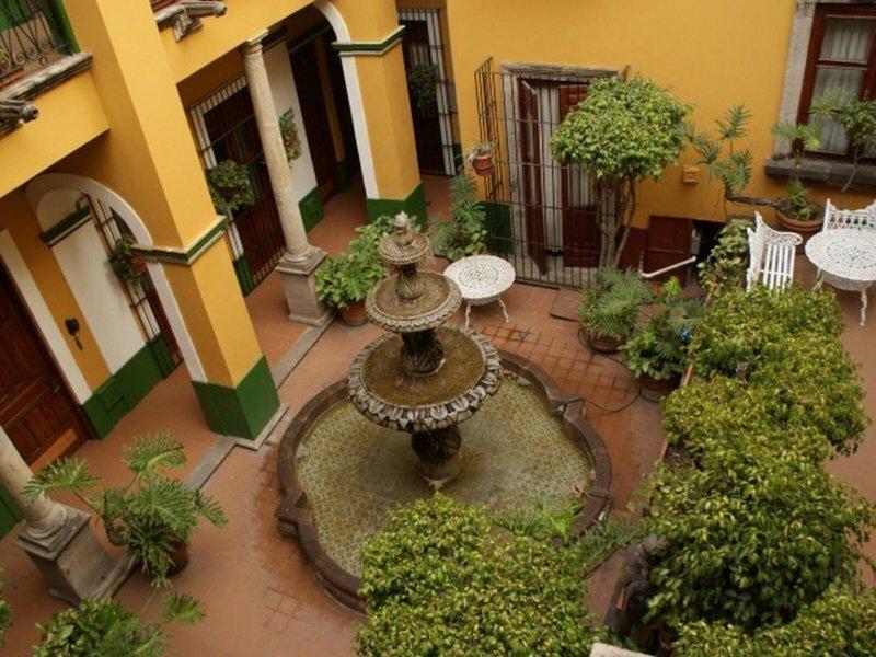 9FCB13B4CD2DBBDADC310B9E1548C6F1