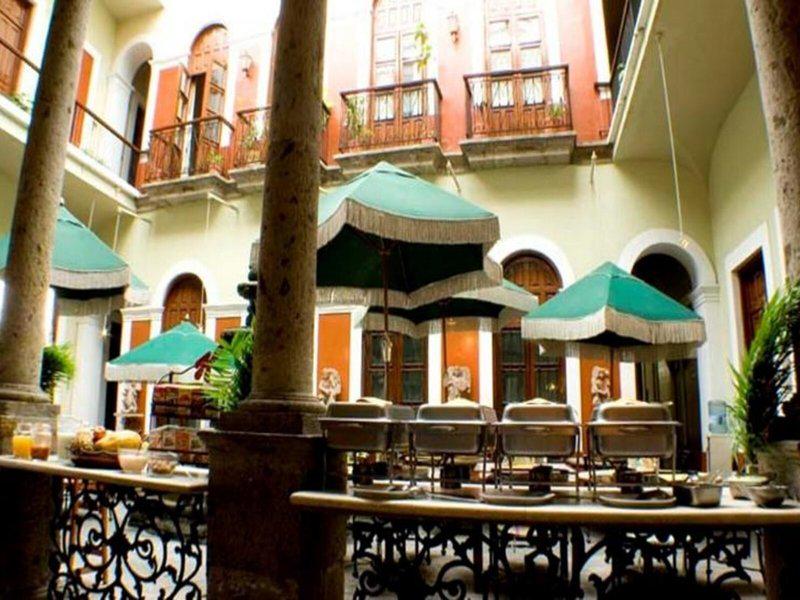 4C4E9A017DAE24E359F52F91D64C842E