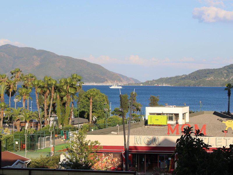 6748635C6B872873C4CB3012BD2A793A