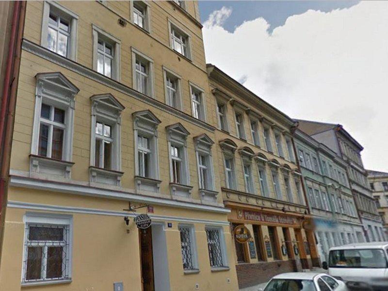 E64BBC2A66415B6CF79B6B1AE6BAC355