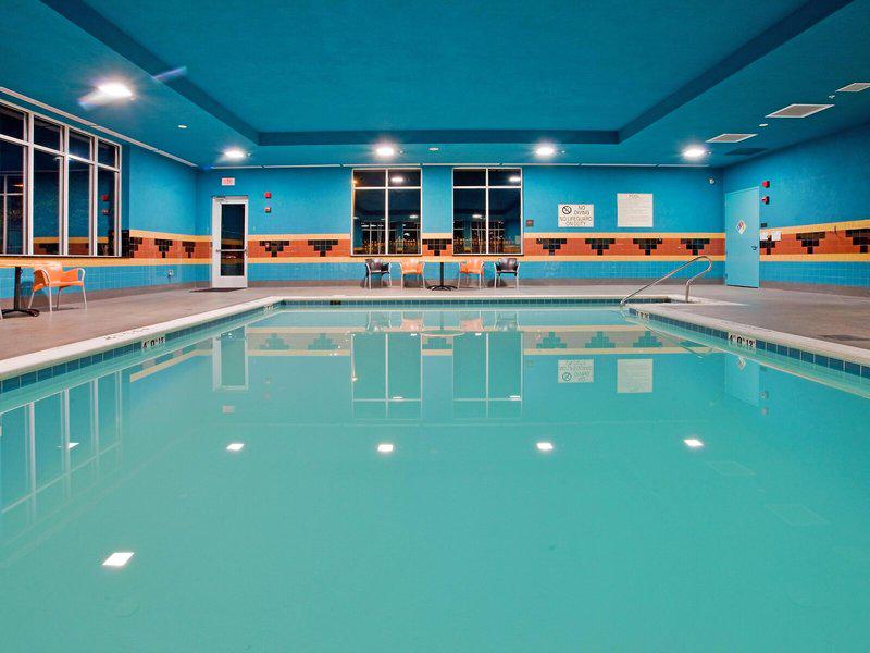 C8AD7324FA40C0276BF89AD70B827542