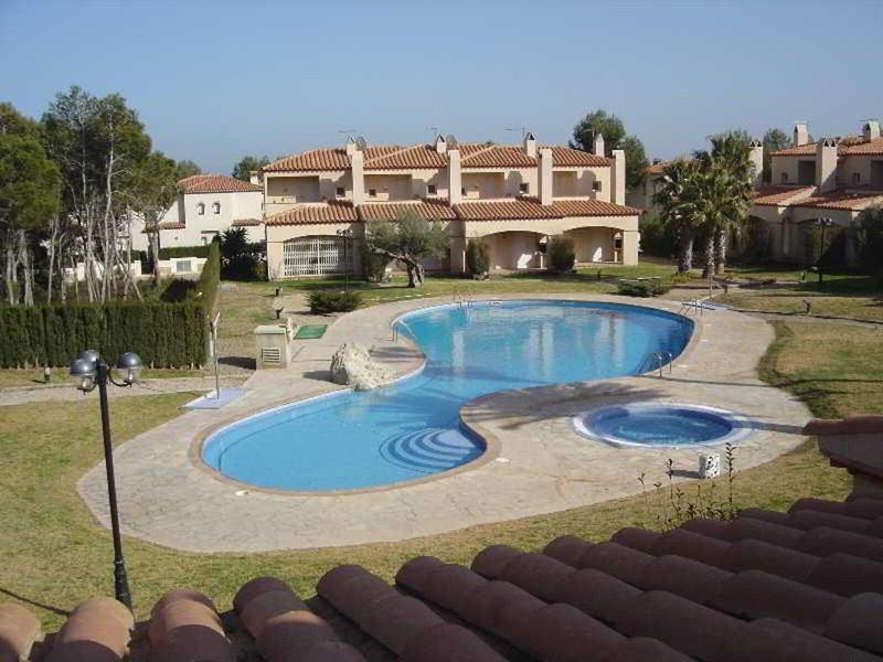 FDFB4C60CAD2842FCF6CB4BB34AAA697