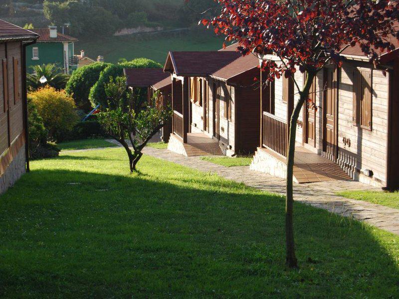 56CD5095964BFA467D5748D21F318B4B