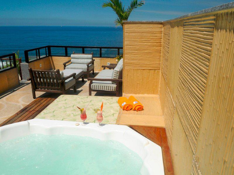 C64AAEADDEFD8A9275A8D7B437A4ABA0