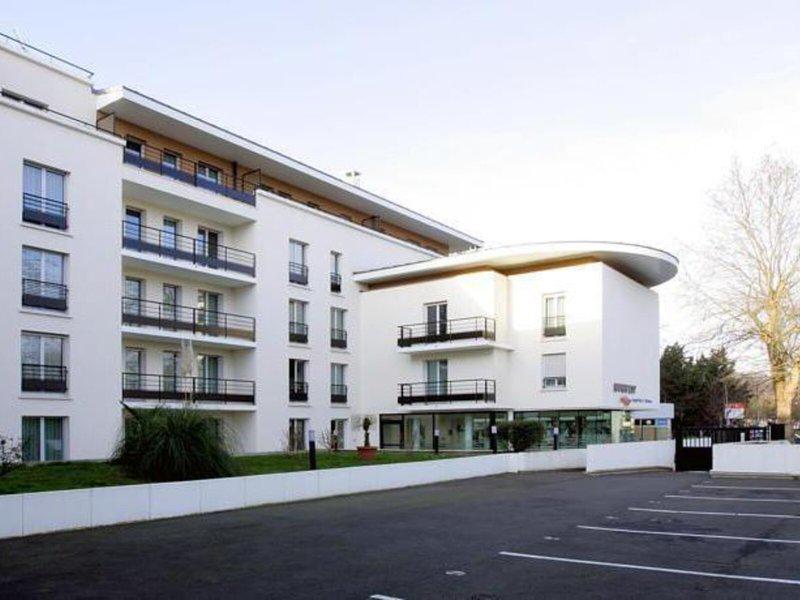 1197CD5AB5E880A0F0B0DC1F058072E0