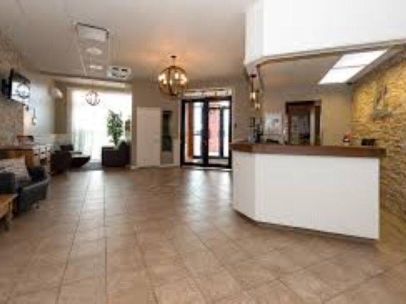 1FF8A2F3CFF1B9039315FFA82F8EF5BB