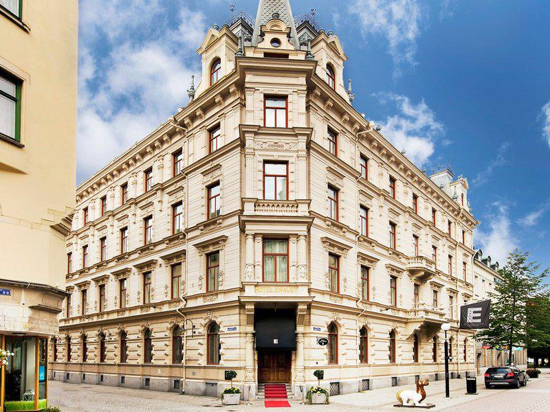 5D5DB3A81DF5D9954C88883D4FBB1448