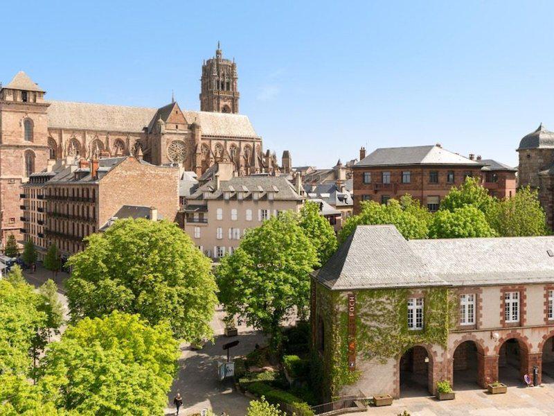 B6E98D4398FFEF6BD5E92ABA0FB4BDB1