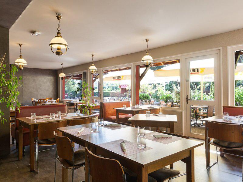 F7A822CC49E4F27141213F78DD697B3E