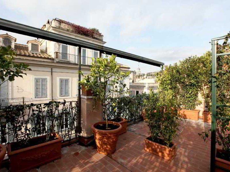 9448ABD3D331DD4C9412BAA0467B232F