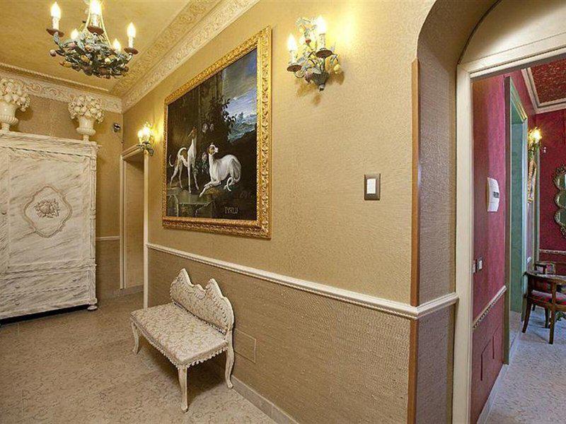 8D897D623CD1A1188AD41B13E2AD1F95