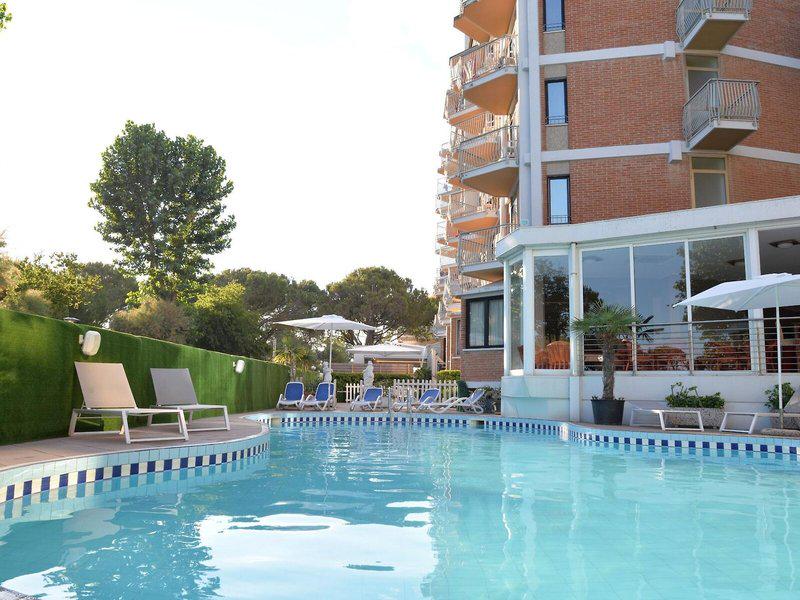 2F0E50C6EF9CEE66449A478037ED0010