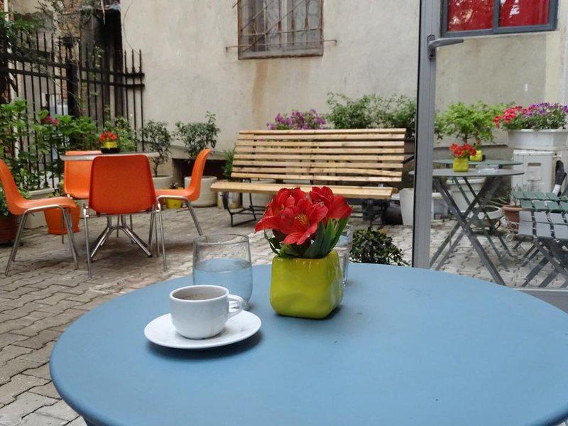 C11EA2A750E3BC32357A2D32CC0A9C32