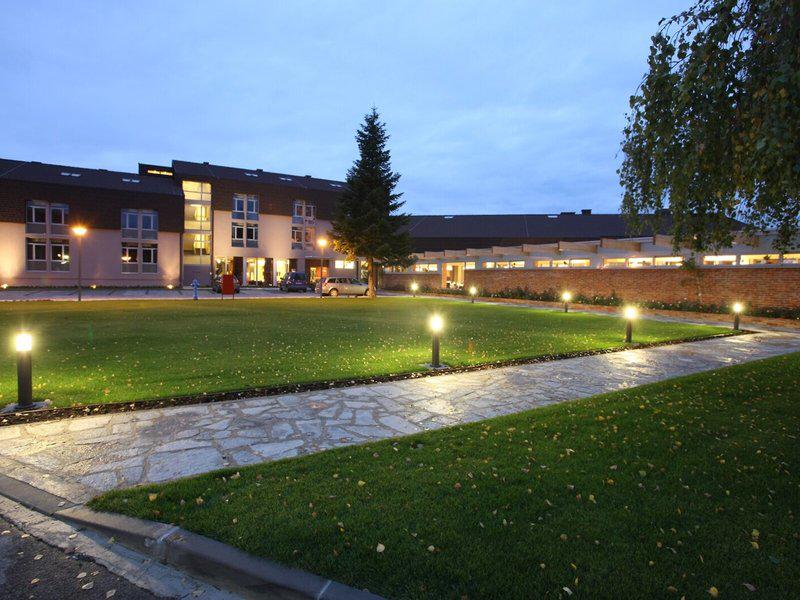 8FB75A2297C53C55F2BF82980A74F492