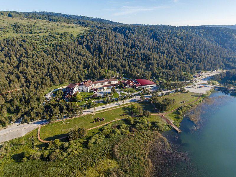 F47EB5056971D98133F412A39A8BAD83