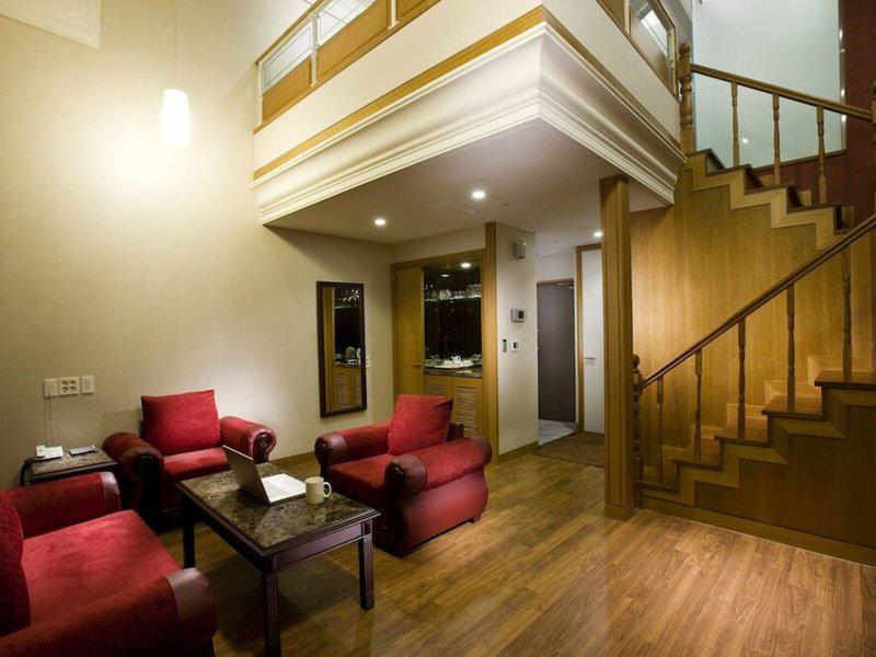 A11B1AF9729B4A095B1C7096E874A5D9